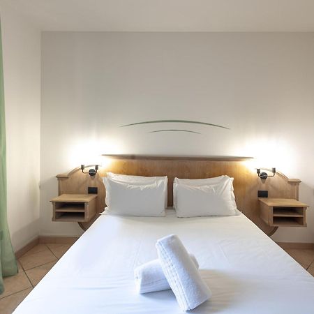 Hotel Tornielli 9 By Lvg Hotel Collection Novara Exterior foto